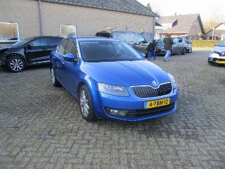 Unfallwagen Skoda Octavia 1.4 TSI Grt Eleg Bns Aut  REST BPM 325 EURO !!!! 2014/2