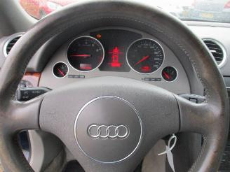 Audi A4 Cabriolet 2.4 V6 Exclusive Aut picture 25