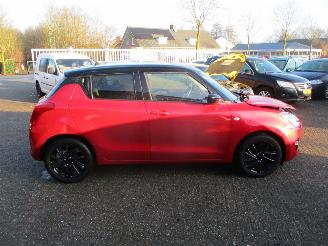 Suzuki Swift 1.2 Comfort Smart Hybrid picture 8
