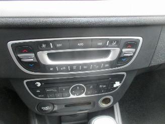 Renault Mégane 2.0 Dynmique Aut NAP picture 19