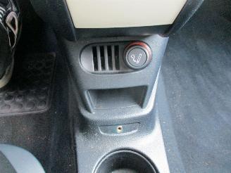 Ford Ka 1.2 limited picture 24