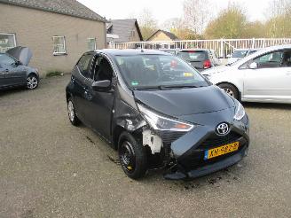 skadebil auto Toyota Aygo 1.0 VVT-i x-fun REST BPM €300,-!!! 2019/1