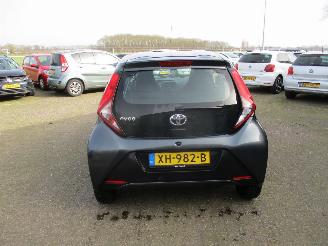 Toyota Aygo 1.0 VVT-i x-fun REST BPM €300,-!!! picture 6