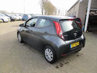 Toyota Aygo 1.0 VVT-i x-fun REST BPM €300,-!!! picture 5