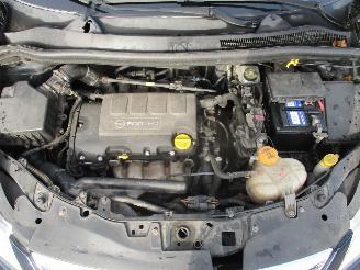 Opel Corsa 1.4-16V Cosmo picture 25