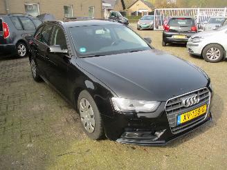 Vaurioauto  passenger cars Audi A4 Avant 2.0 TDI Pro Line S REST BPM €300,-!!! 2014/2