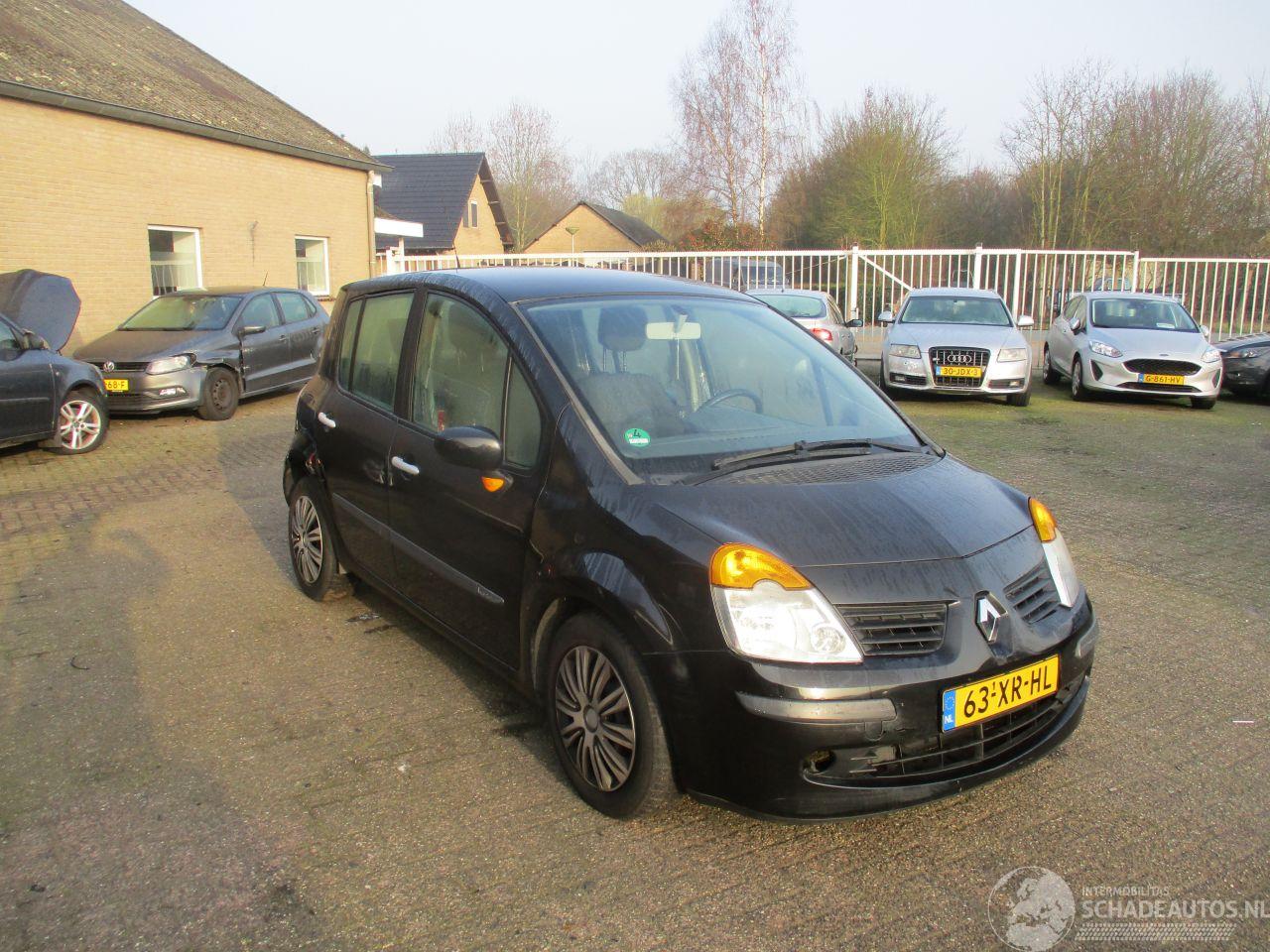 Renault Modus 1.6-16V Tech Road