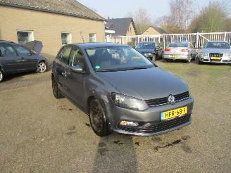 krockskadad bil auto Volkswagen Polo 1.0 Comfortline REST BPM €500,-!!! 2015/7