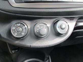 Toyota Yaris 1.0 VVT-i Now REST BPM €300,-!!! picture 26