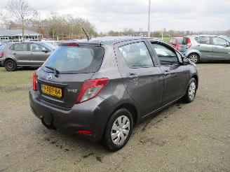Toyota Yaris 1.0 VVT-i Now REST BPM €300,-!!! picture 7