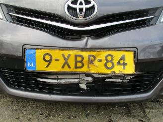 Toyota Yaris 1.0 VVT-i Now REST BPM €300,-!!! picture 11