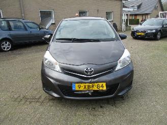 Toyota Yaris 1.0 VVT-i Now REST BPM €300,-!!! picture 2