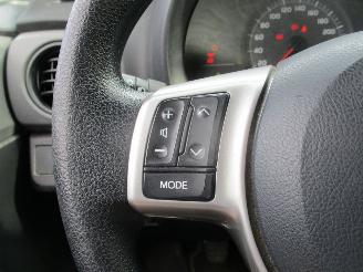 Toyota Yaris 1.0 VVT-i Now REST BPM €300,-!!! picture 28