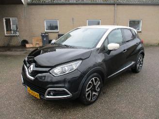 Renault Captur 0.9 TCe Dynamique REST BPM €450,-!!! picture 3