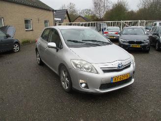 uszkodzony samochody osobowe Toyota Auris 1.8 Full Hyb.Exe.Bns 2012/1