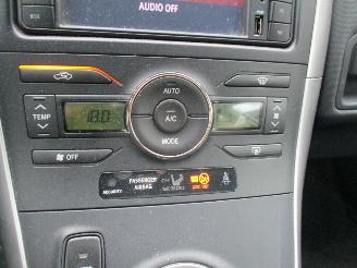 Toyota Auris 1.8 Full Hyb.Exe.Bns picture 21