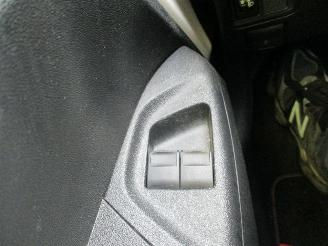 Citroën C1 1.2 PureTech Airscape Shine picture 25