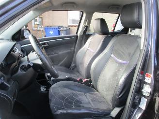 Suzuki Swift 1.2 Style EASSS picture 33