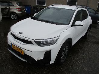 Kia Stonic 1.0 T-GDi MHEV Dyn+L REST BPM €1000,-!!! picture 3