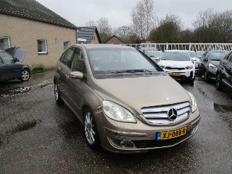 Auto incidentate Mercedes B-klasse 200 2006/2
