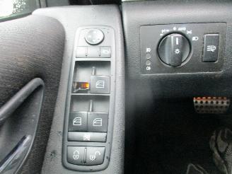 Mercedes B-klasse 200 picture 26