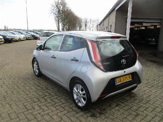 Toyota Aygo 1.0 VVT-i x-fun REST BPM €300,-!!! picture 5