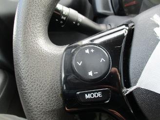 Toyota Aygo 1.0 VVT-i x-fun REST BPM €300,-!!! picture 27