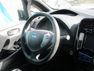 Nissan Leaf Tekna 30 kWh picture 13