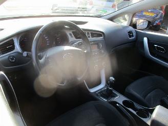 Kia Cee d cee\'d Sportswagon picture 24