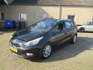Kia Cee d cee\'d Sportswagon picture 3