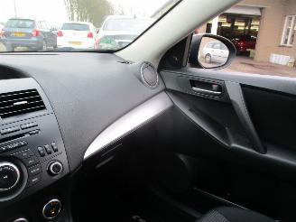 Mazda 3 1.6 Business picture 30