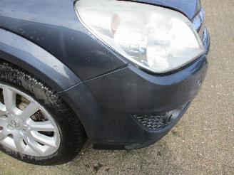 Opel Astra STATION WAGON 1.6 Temptation picture 14