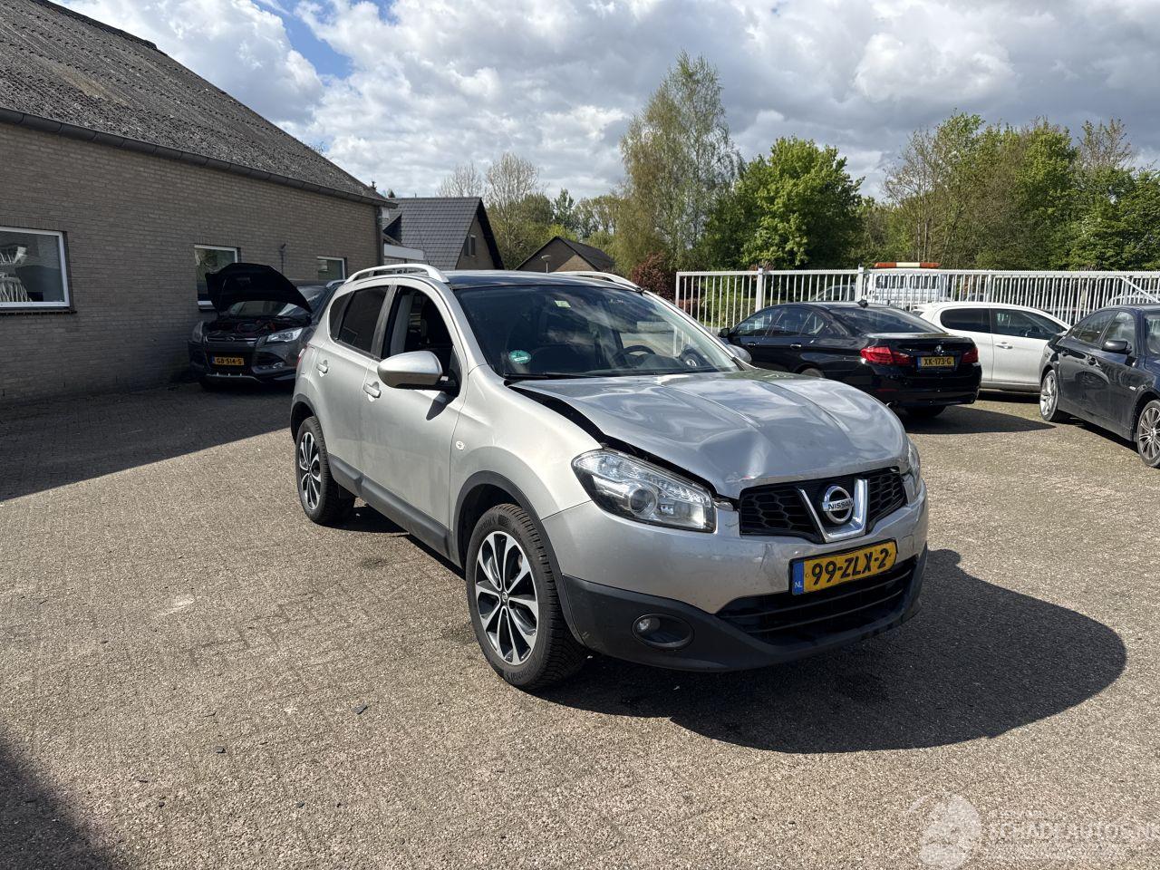 Nissan Qashqai 1.6 Connect Edition REST BPM €500,-!!!