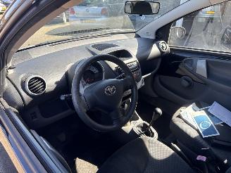 Toyota Aygo 1.0-12V picture 25