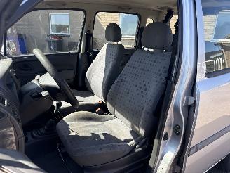 Opel Agila 1.2-16V Comfort picture 27