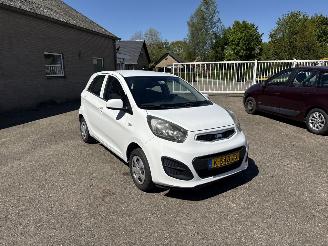 skadebil auto Kia Picanto 1.0 CVVT ComfL.LPG 2014/2