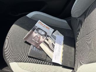 Toyota Aygo 1.0 VVT-i x-Play REST BPM €250,-!!! picture 32