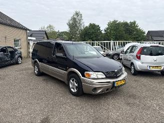 Damaged car Chevrolet Trans-sport 3.4 V6 C 2002/7