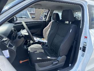 Suzuki Swift 1.2 Base picture 18