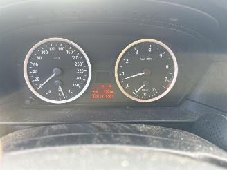 BMW 5-serie 525i Executive picture 22