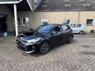 Kia Rio 1.0 TGDI ComfortPlusLine Navigator REST BPM €400,-!!! picture 5