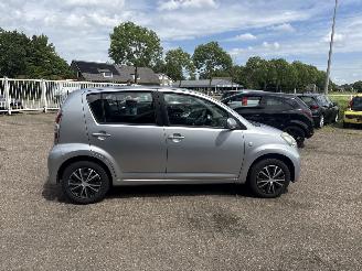 Daihatsu Sirion 1.0-12V Premium picture 8
