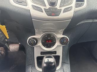 Ford Fiesta 1.4 Titanium AUTOMAAT picture 18