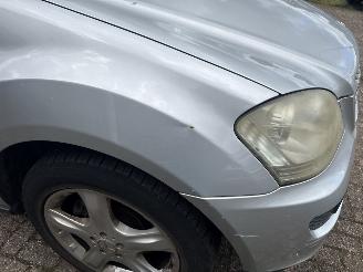 Mercedes M-klasse 320 CDI 4matic AUT GRIJS KENTEKEN picture 18