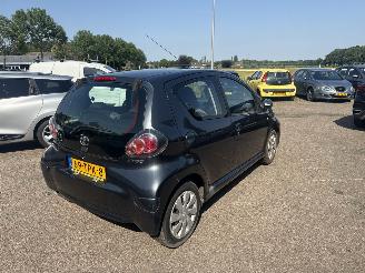 Toyota Aygo 1.0 VVT-i Aspiration AUTOMAAT picture 6
