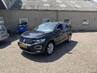 Volkswagen T-Roc 1.5 TSI Sport REST BPM €400,-!!! AUTOMAAT picture 3
