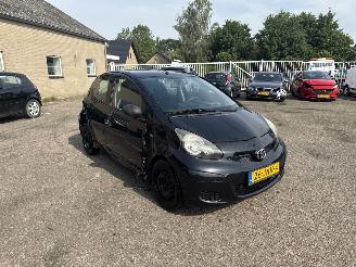 krockskadad bil auto Toyota Aygo 1.0-12V Access 2009/7