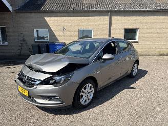 Opel Astra 1.4 Edition AUT REST BPM €800,-!!! picture 3
