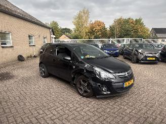 skadebil auto Opel Corsa 1.2 EcoF. Selection 2014/8