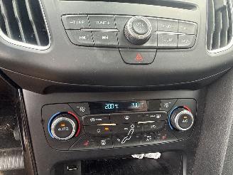 Ford Focus 1.0 Titanium REST BPM €400,-!!! picture 23